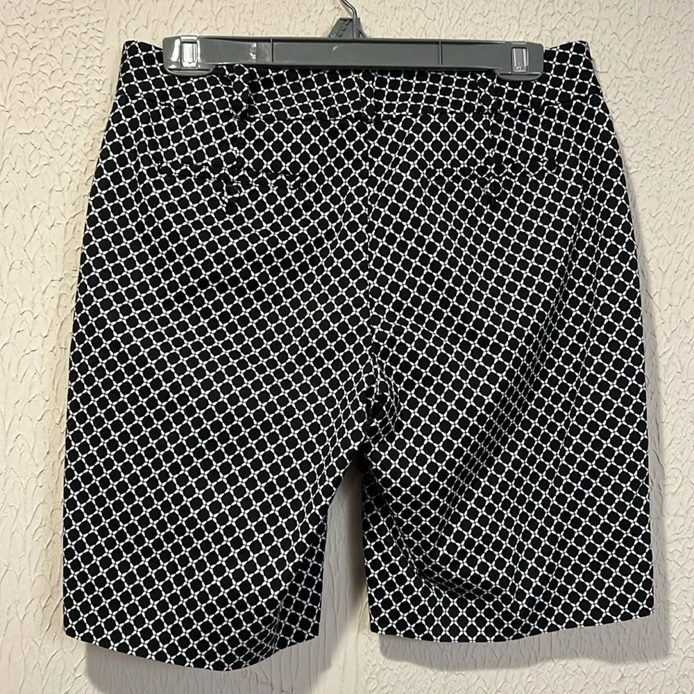 Talbots Black and White Patterned Women Shorts - Picture 7 of 8